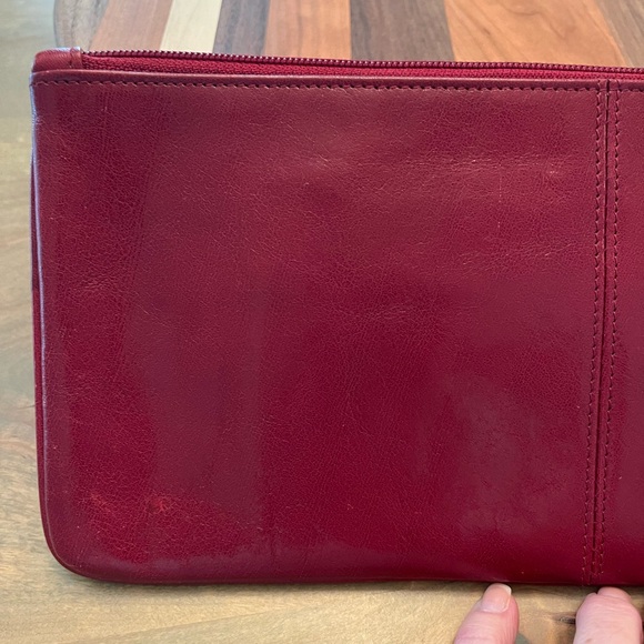 HOBO Brand Red Leather Wristlet - Picture 3 of 16